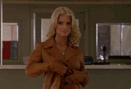 Os 10 Melhores GIFs da Jessica Simpson | Carrapato Blog! - O Blog de quem é chato!