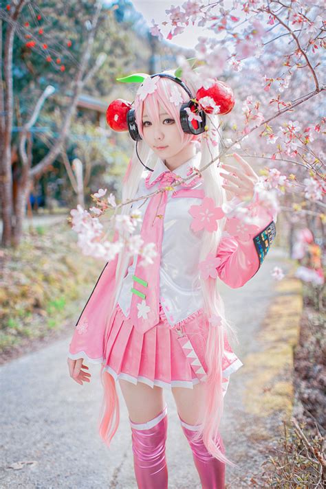 The Soulless — Sakura Miku cosplay, por shimo