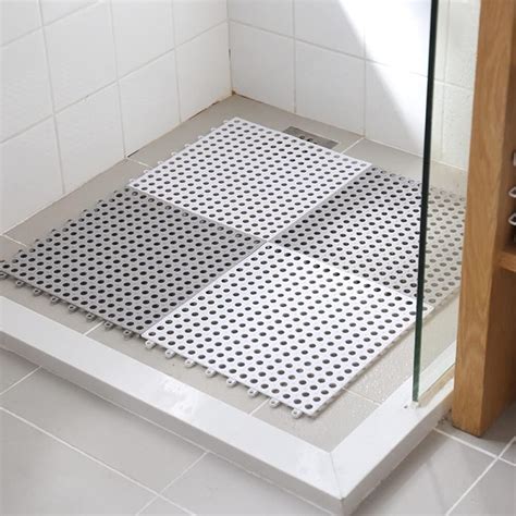 Amazon.com: 4Pcs Rubber Shower Mats Non Slip Flooring Interlocking Tiles 30X30CM Bath Mat ...