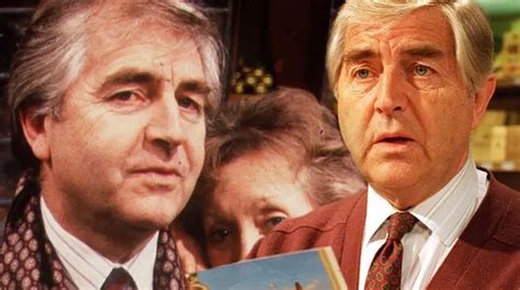 Actor Peter Baldwin, who played Coronation Street's Derek Wilton, dies ...