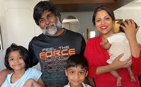 Selvaraghavan’s Adorable Family Pictures Goes Viral | RITZ