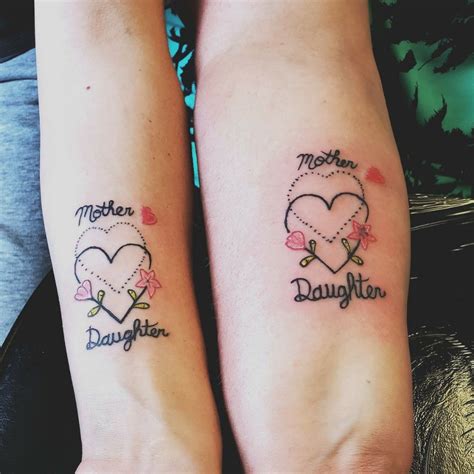 Top 100+ Mother daughter heart tattoos - Monersathe.com