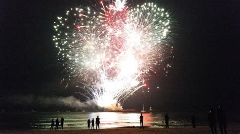 Vlog 6: Fireworks Scheveningen Beach Netherlands - YouTube