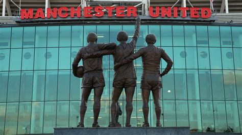 Selection of images of the Man United statues at Old Trafford ...