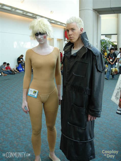 Pris and Roy Batty from Blade Runner at San Diego Comic-Con - Cosplay a Day