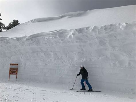 Photos show the insane amounts of snow piled up in Tahoe | Snow, Snow ...