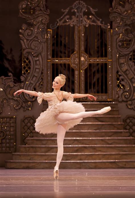 Sarah lamb | Tumblr | Royal ballet, Ballet inspiration, Ballet dancers