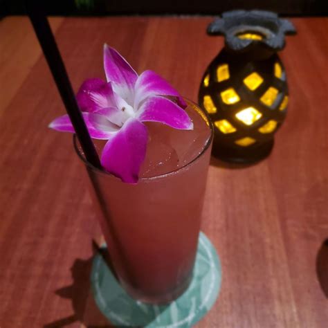 Tommy Bahama Restaurant, Bar & Store - Wailea, Maui, HI - Maui Happy Hours