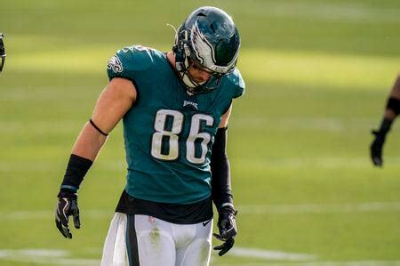 Eagles begin practice window for injured TE Zach Ertz, place cornerback ...