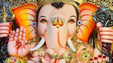 Hyderabad: Balapur Lord Ganesha laddu fetches Rs 24 lakh in auction, weighs 21 Kg – India TV