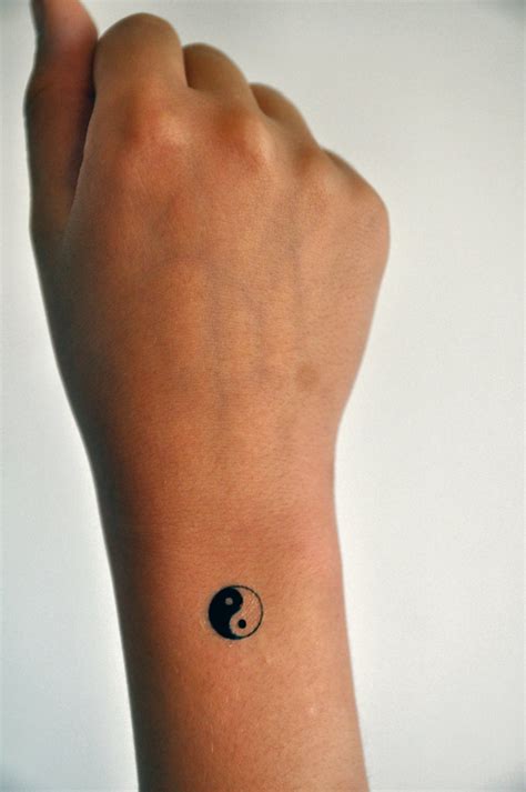 Yin-yang Temporary Tattoo Yin-yang Symbol Hippie Tattoo - Etsy Canada