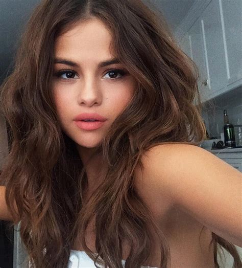 Selena Gomez: 5 Things You Didn’t Know | Vogue