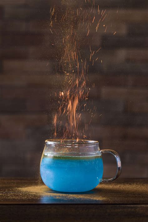 Best Flaming Drinks: 8 Best Recipes for Flaming Cocktails - Thrillist