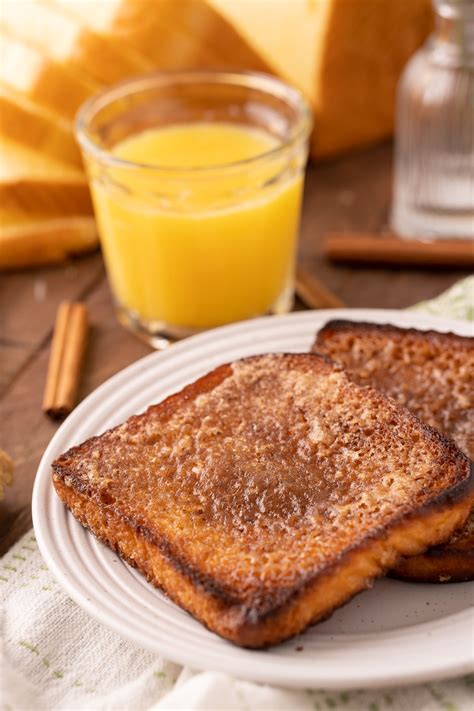 Fried Cinnamon Sugar Toast - Busy Family Recipes