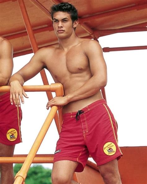 A young Jason Momoa on Baywatch - 1999 : r/pics