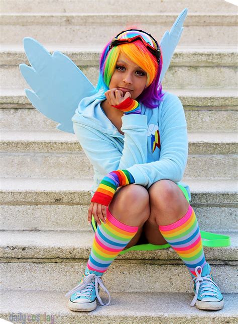Rainbow Dash from My Little Pony: Friendship is Magic - Daily Cosplay .com