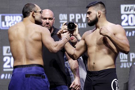 UFC 200 weigh-in photos - MMA Fighting