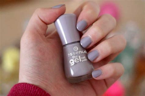 Gel Nail Polish – How to Apply, Remove, UV, LED, OPI Kits, Colors, Best ...