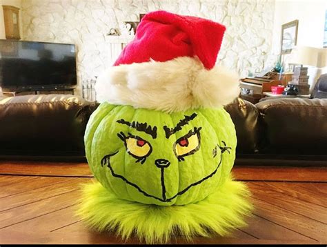 Make Your Pumpkin into a Grinch Head | Christmas pumpkins, Halloween pumpkin designs, Creative ...