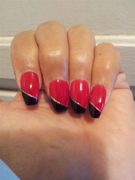 Red and Black Nail Art | Yellow nails, Gold nail designs, Red nails