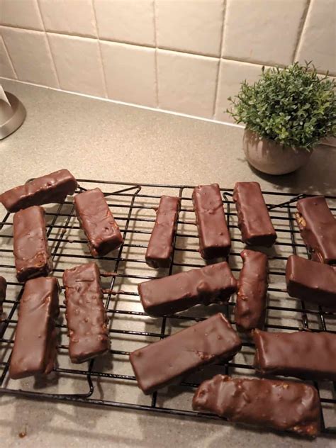 Snickers Protein Bars - Fit Foodie Finds