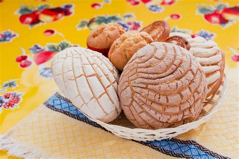 Mexican Sweet Bread (pan dulce)