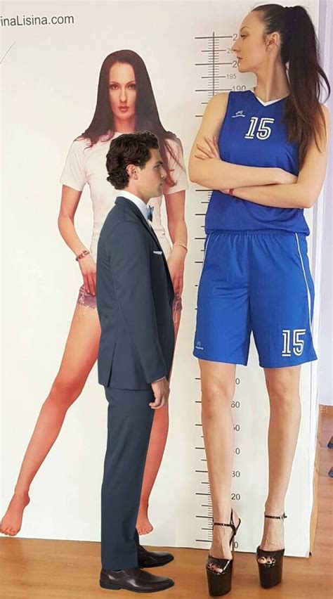 206cm vs 172cm | Tall women, Tall girl, Tall women fashion