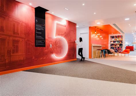 Regional Council Ile-de-France Offices - Saint-Ouen | Office Snapshots ...