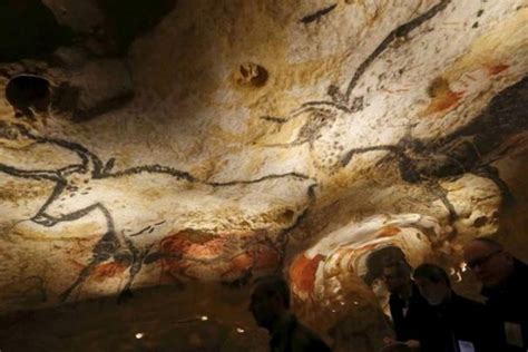 Virtual reality brings France's prehistoric Lascaux caves back into view, Digital News - AsiaOne