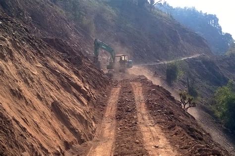 Nearly 300 road projects in limbo in Sudurpaschim Province - The Himalayan Times - Nepal's No.1 ...