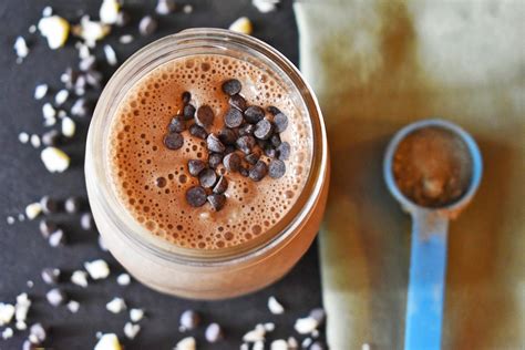 Iron-Rich Green Superfood Chocolate Mint Smoothie {vegan + gf} • Foodie ...