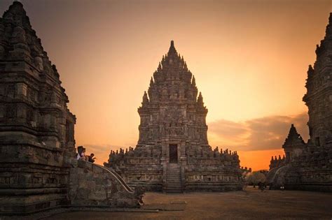 Prambanan Temple Sunset Tour from Yogyakarta 2022 - Viator