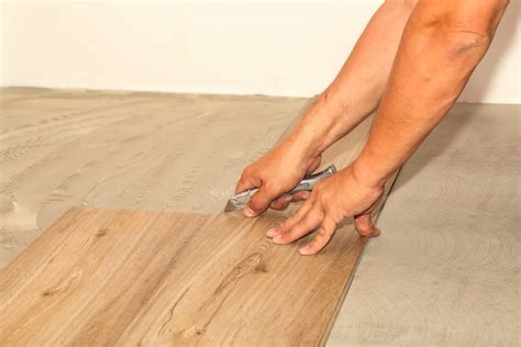 Laminate Vs Vinyl Flooring: How To Choose