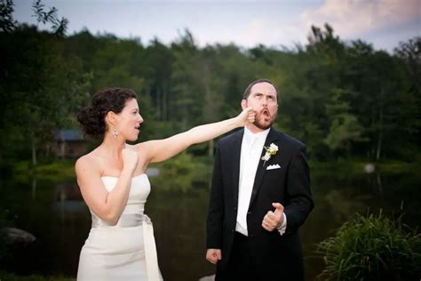 37 Wedding Photo Fails You Have to See to Believe