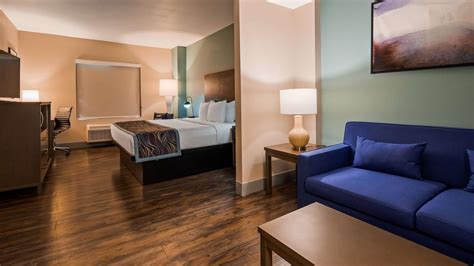 Best Western Plus New Barstow Inn & Suites from $103. Barstow Hotel Deals & Reviews - KAYAK