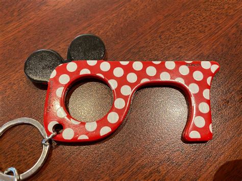 PHOTOS: NEW Mickey, Minnie, Stitch, and "The Haunted Mansion" No-Touch Door Opener Keychains ...