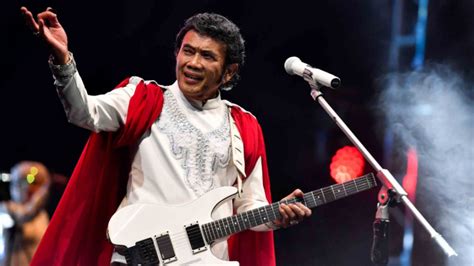 Rhoma Irama Blak-blakan Alasan Tak Nikahi Elvy Sukaesih