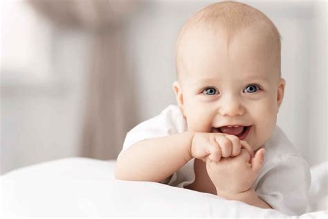 Top 100 Super Sweet and Lovely Baby Smile Quotes - Being The Parent