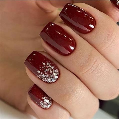 Christmas Nail Colors, Nail Colors Winter, Christmas Nails Acrylic, Christmas Nail Art Designs ...