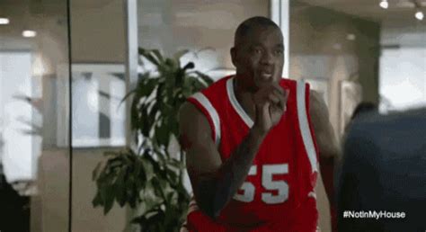 Dikembe Mutombo Finger Wag GIF - Nope No Shake - Discover & Share GIFs