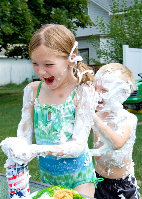 The Burdorf Family Funzone: Shaving Cream Fight