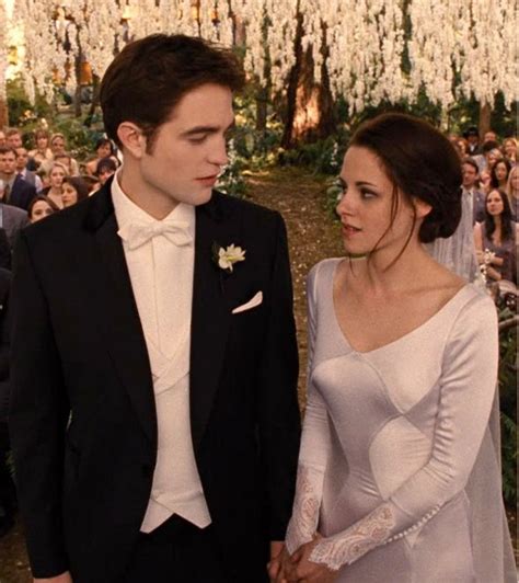 How to plan the perfect Twilight wedding | Twilight wedding, Swan wedding, Breaking dawn wedding