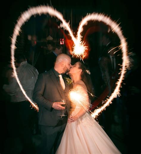 A New Year’s Eve Wedding at the Delaware Art Museum – Weddings Today