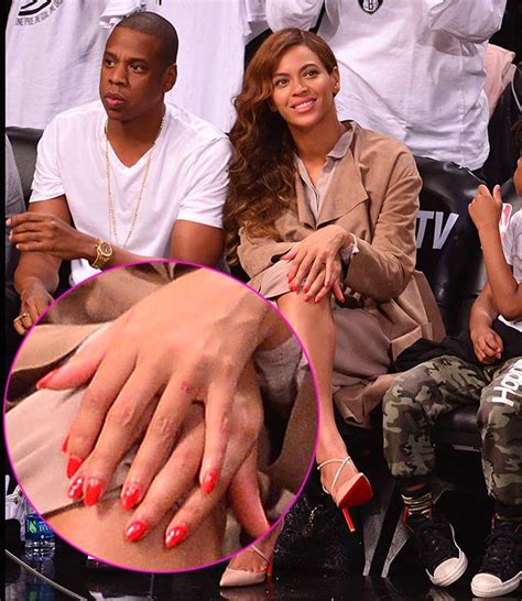 Beyonce & Jay Z's wedding ring tattoos no more visible(Photos) | This ...