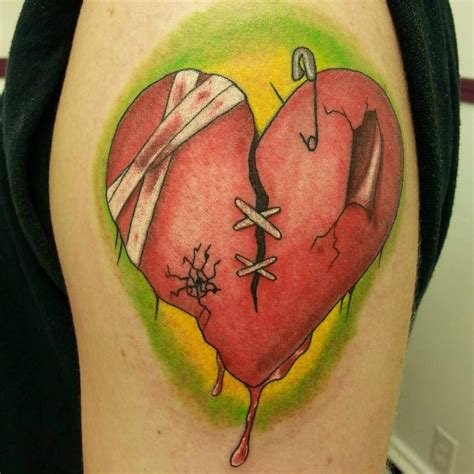 Heartless Tattoo With Broken Heart : 13+ Heart Broken Tattoo Designs, Ideas | Bodrumwasuma