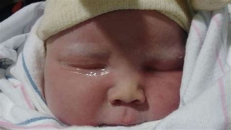 15-pound newborn baby girl a 'double miracle' - Good Morning America