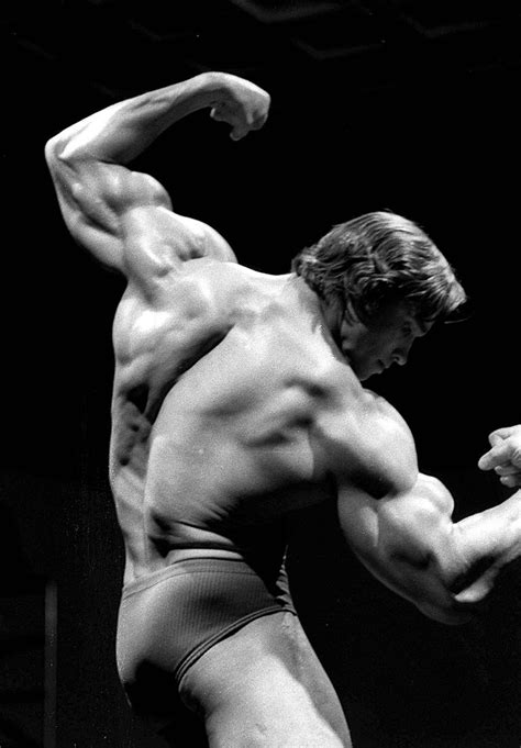 Arthur Gordon - Arnold Schwarzenegger Bodybuilder Pose Fine Art Print ...