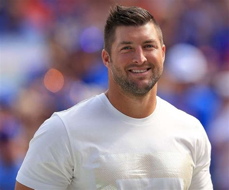 Tim Tebow Returns to NFL, Joins Jaguars as Tight End