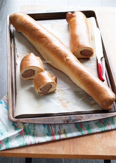 Dutch sausage rolls - | Recept | Worstenbroodjes, Voedsel ideeën, Snack ideeën