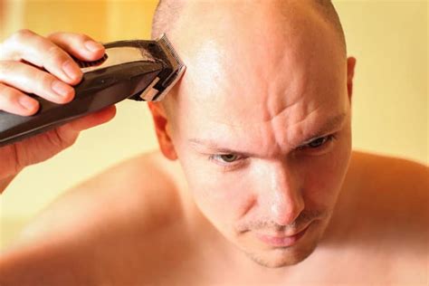 Definitive Guide to Hair Removal for Men + Best Products - Bald & Beards